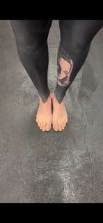 Katherine von Drachenberg feet photo 1