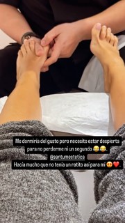 Cristina Pedroche feet photo thumbnail