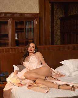 Severina Kojic feet photo thumbnail