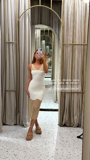 Marina Ruy Barbosa feet photo thumbnail