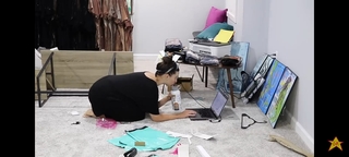 Gabbie Hanna feet photo 5