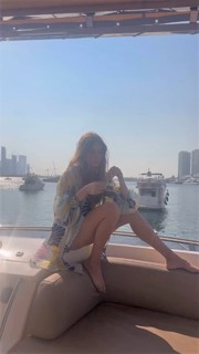 Xenia Tchoumitcheva feet photo thumbnail