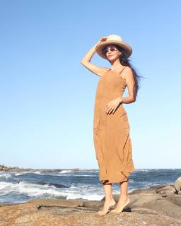 Zaira Nara feet photo thumbnail