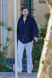 Geena Davis feet photo 5