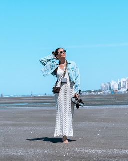 Athina Oikonomakou feet photo thumbnail