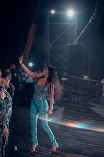 Haifa Wehbe feet photo thumbnail