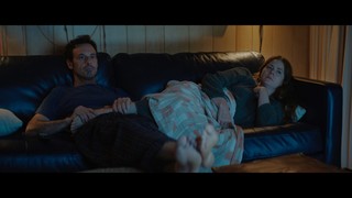 Amy Adams feet photo thumbnail