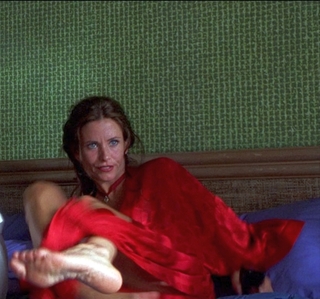 Courteney Cox feet photo 3