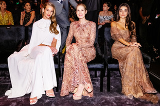 Rosie Huntington-Whiteley feet photo thumbnail