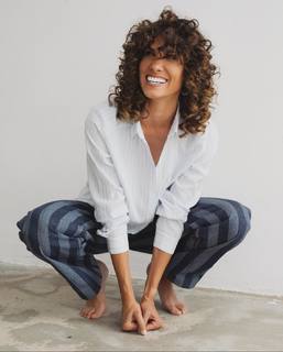 Daniela Ruah feet photo 4