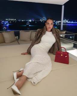 Georgina Rodríguez feet photo thumbnail