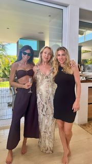 Elsa Pataky feet photo thumbnail