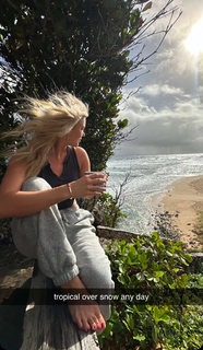 Katie Sigmond feet photo thumbnail
