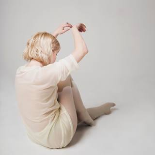 Carly Rae Jepsen feet photo 4