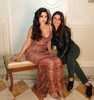 Haifa Wehbe feet photo thumbnail