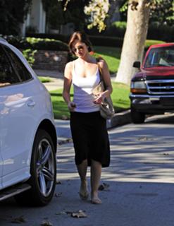 Minka Kelly feet photo thumbnail