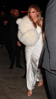 Jennifer Lopez feet photo thumbnail
