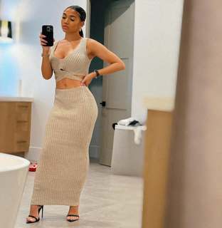 Paige Hurd feet photo 3