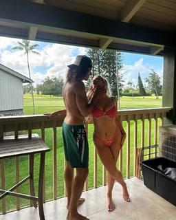 Tana Mongeau feet photo thumbnail