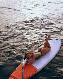 Jade Picon feet photo thumbnail