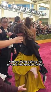 Kathryn Hahn feet photo 5