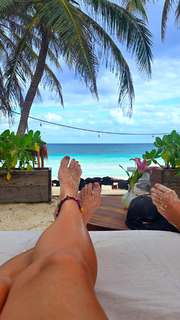 Lívia Andrade feet photo thumbnail
