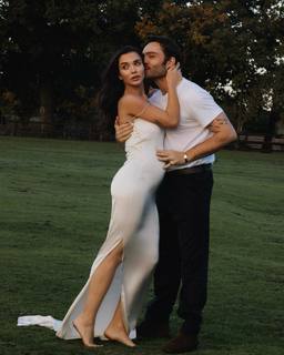 Amy Jackson feet photo 4