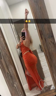Katie Sigmond feet photo thumbnail