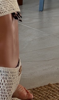 Carolina Ardohain feet photo thumbnail