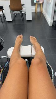 Scarlet Vas feet photo thumbnail