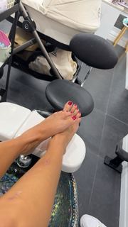 Scarlet Vas feet photo thumbnail