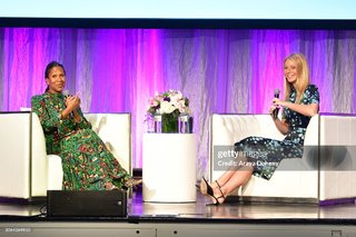 Gwyneth Paltrow feet photo thumbnail