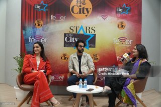 Shraddha Kapoor feet photo thumbnail
