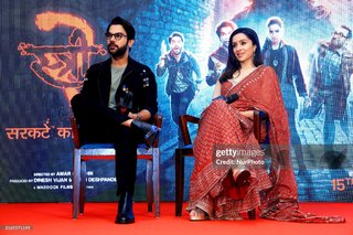 Shraddha Kapoor feet photo thumbnail