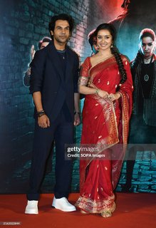 Shraddha Kapoor feet photo thumbnail