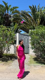 Zaira Nara feet photo thumbnail