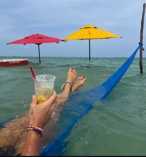 Flávia Alessandra feet photo thumbnail