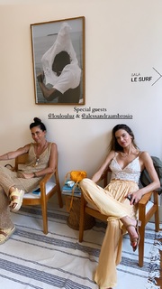 Alessandra Ambrosio feet photo thumbnail