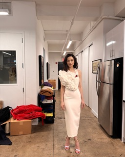 Crystal Reed feet photo 3