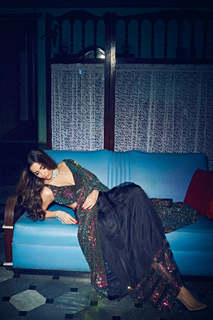 Malaika Arora feet photo thumbnail