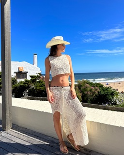 Carolina Ardohain feet photo thumbnail
