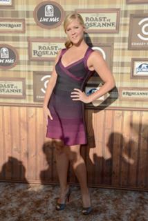 Amy Schumer feet photo thumbnail