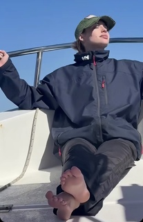 Charly Jordan feet photo thumbnail
