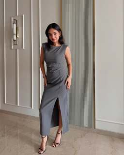Anushka Sen feet photo thumbnail