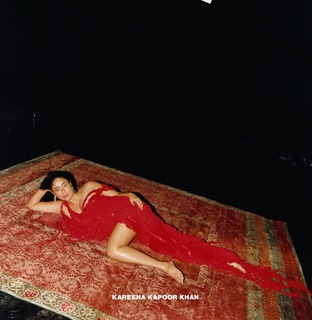 Kareena Kapoor feet photo thumbnail