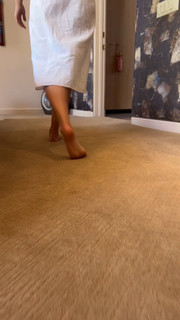 Addison Rae feet photo thumbnail