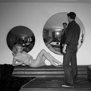 Virginia Gardner feet photo 5