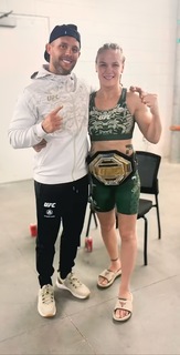 Valentina Shevchenko feet photo thumbnail