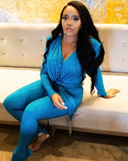 Angela Simmons feet photo thumbnail