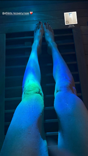 Ashley Fliehr feet photo thumbnail